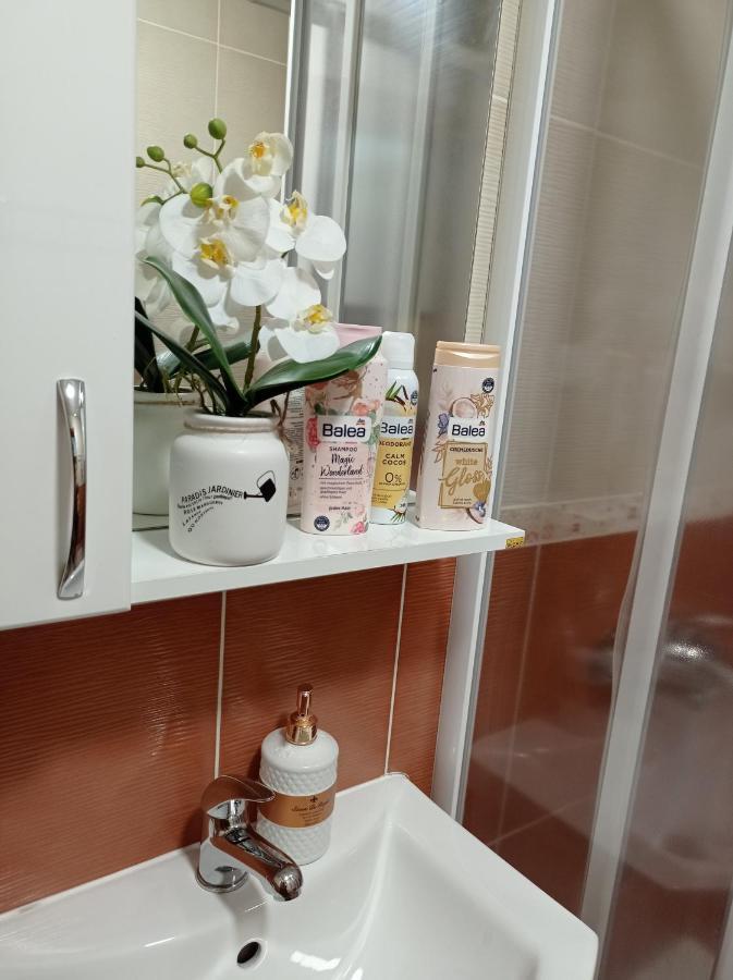Apartman Harmonija วรินรัชกา บานยา ภายนอก รูปภาพ