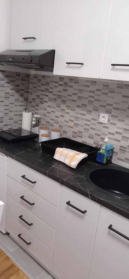 Apartman Harmonija วรินรัชกา บานยา ภายนอก รูปภาพ