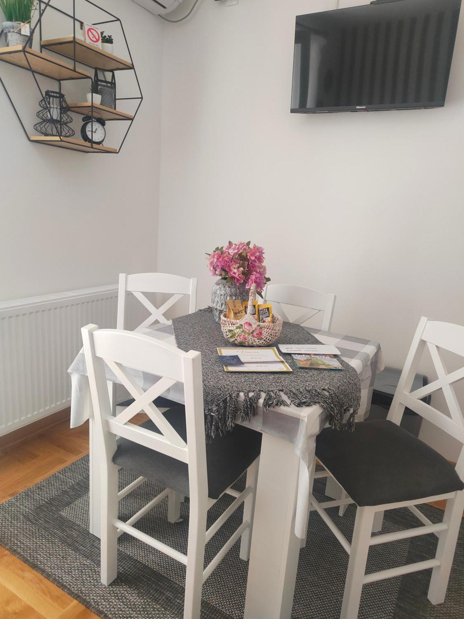 Apartman Harmonija วรินรัชกา บานยา ห้อง รูปภาพ